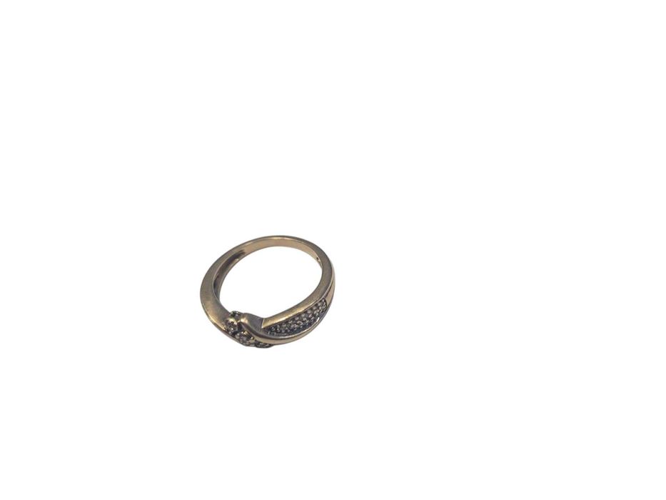 Złoty pierścionek z diamentami - 585 / 3,64g / R13 / 0,210ct