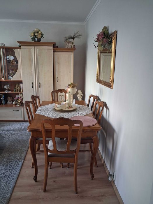 Mieszkania na sprzedaż