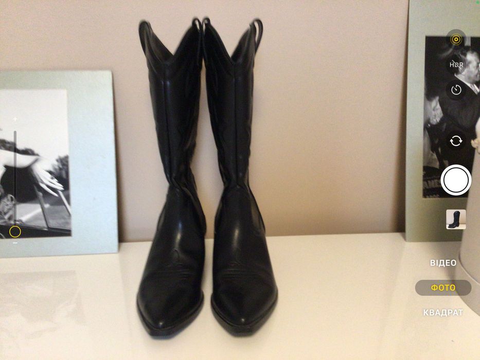 Чоботи козаки чорні 40 розмір