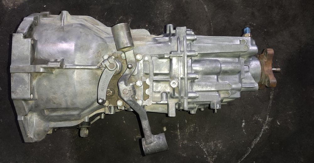 КПП коробка передач 2.3 DCI Рено Master Movano задній привід