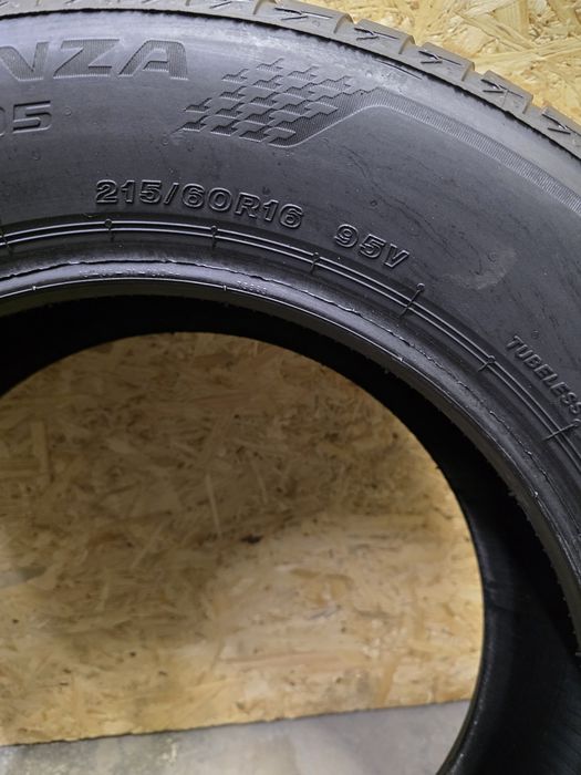 Komplet opon letnich 215/60R16 95V Bridgestone Turanza T005