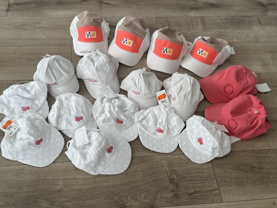 Кепочки, Reserved, багато варіантів в наявності