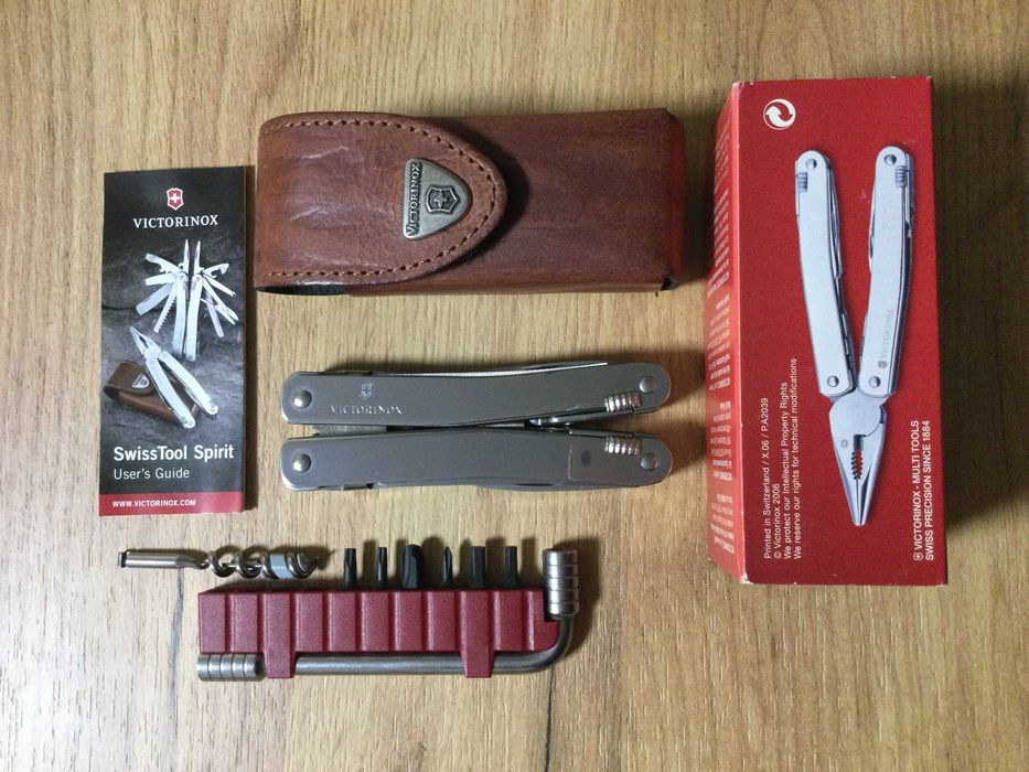 Ніж Victorinox SwissTool Spirit XC Ratchet 3.0236.L