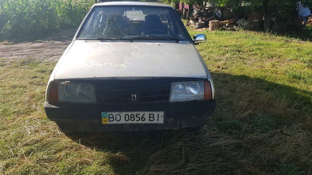 Продам ваз 2109.