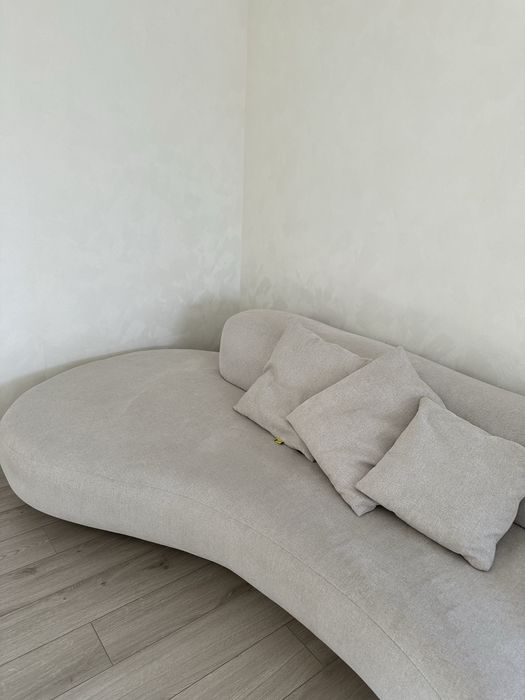 Дизайнерський диван Bogart