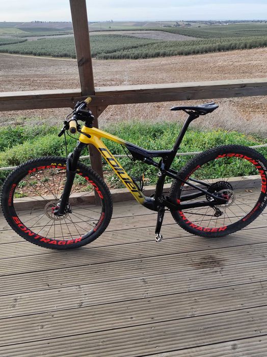 Bike coluer pronta para grandes pedaladas...