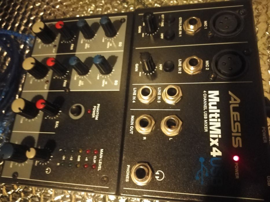 Mesa de mistura Alesis USB