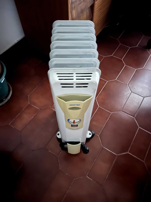 Aquecedor a óleo