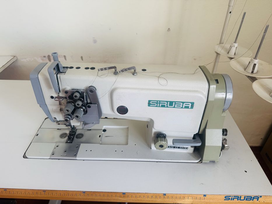 Siruba  двоголкова  швейна машина з відключенням голок