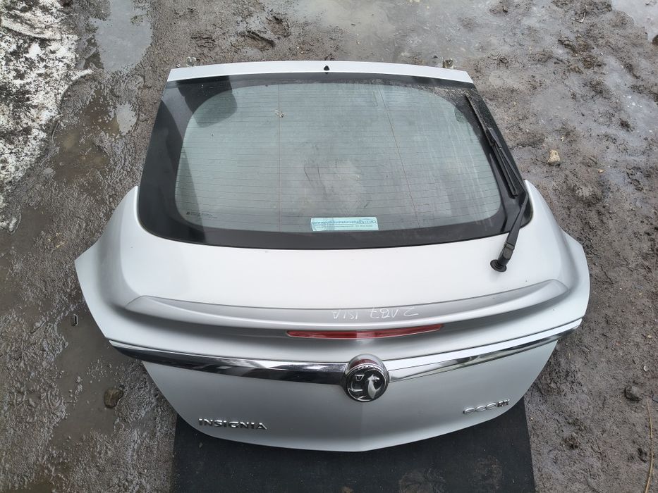 Klapa tył Opel Insignia A Hatchback Z176 Srebrna Stan bdb Wysyłka