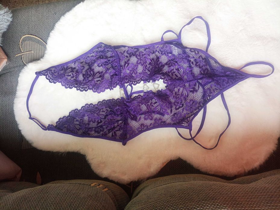 Seksi body z koronki,XL