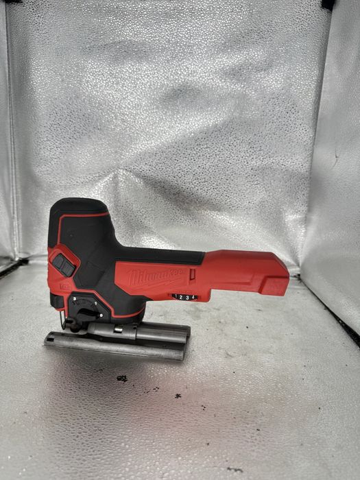 Безщітковий лобзик Milwaukee M18 FBJS