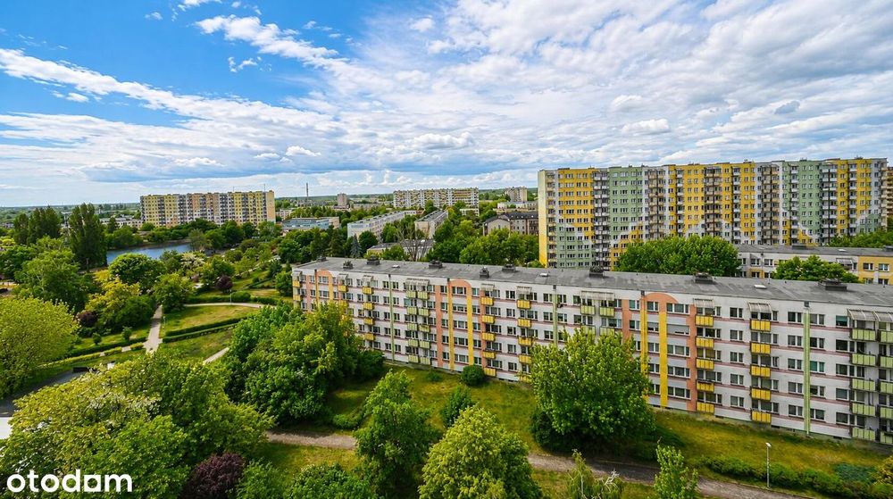 Dwupokojowe, rozkładowe, dwustronne z balkonem