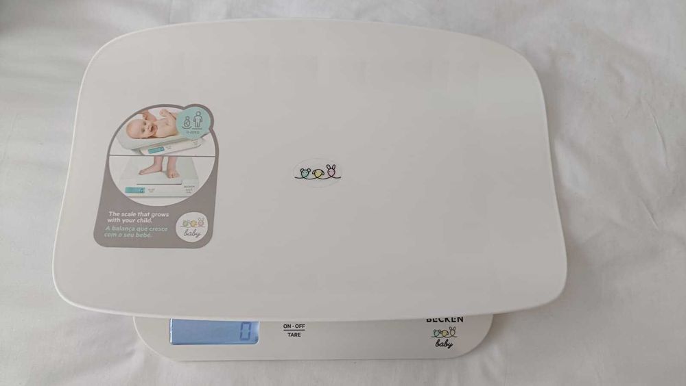 Balança Digital de Bebé (Evolutiva | Até 20kg | Branco)