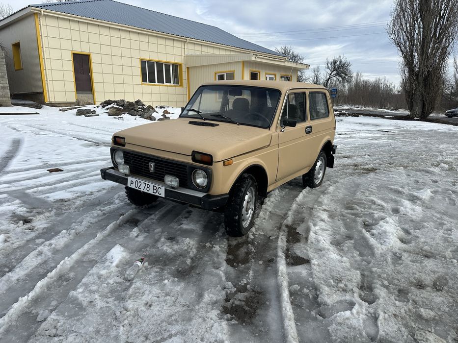 Ваз Нива 2121. 4х4. Сів поїхав.