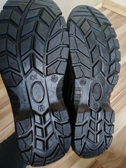Шузы, рабочая обувь, safety shoes
