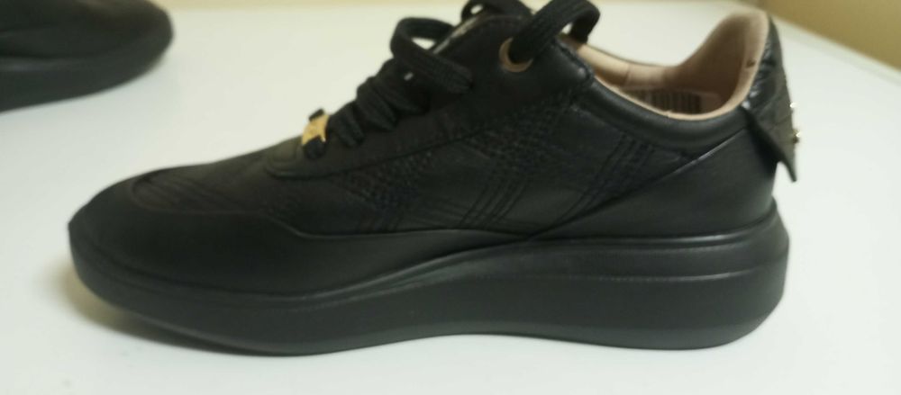 Calçado Geox para mulher