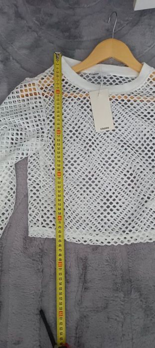 Bluzka biała, krótka, z siateczki, rozmiar M / 38, Cropp