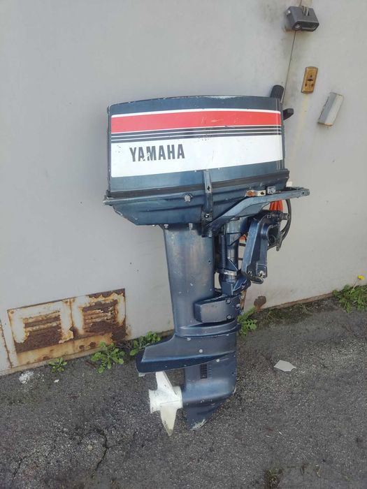 Лодочный мотор Yamaha 25