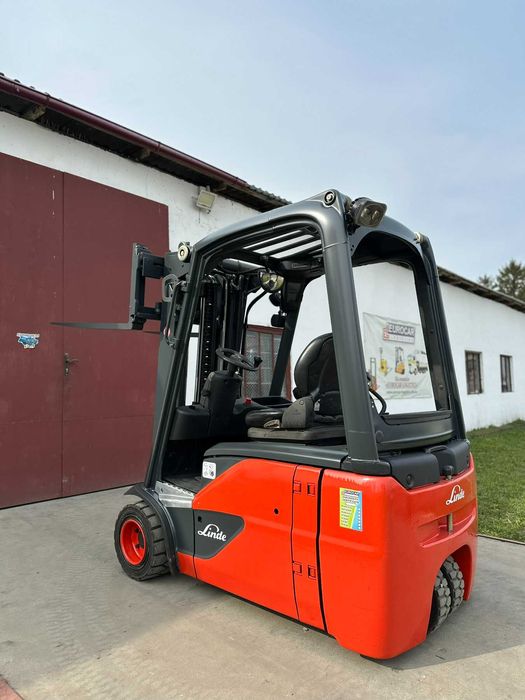 Штабелер Електро Навантажувач  1367 LINDE E18-02 1.8t 4.07m