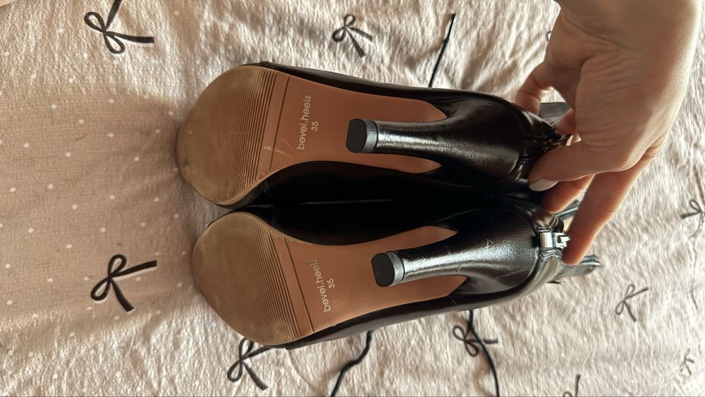 Підбори high heels