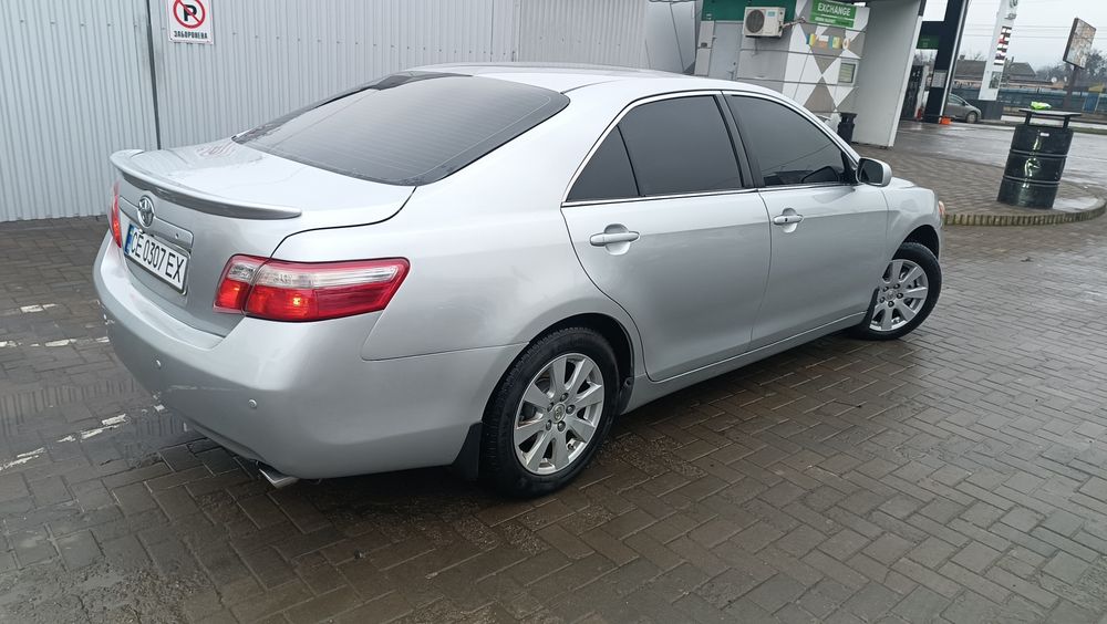 Продам Toyota Camry 40