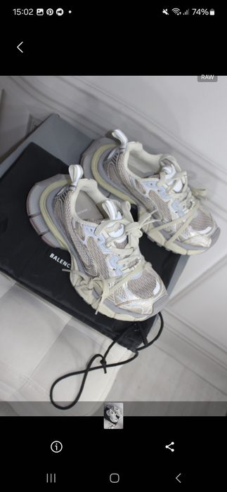 Balenciaga  3xl dirty beige  37 Розмір 24-25,5см