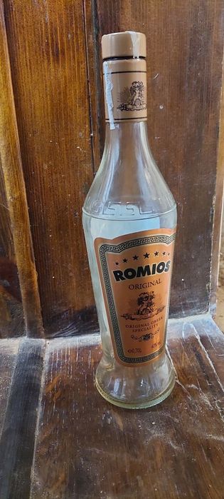 Бутылки для разлива.  Пляшки