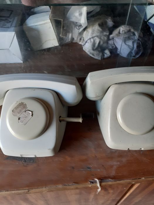Okazja stare telefony na koronkę z czasów prl
