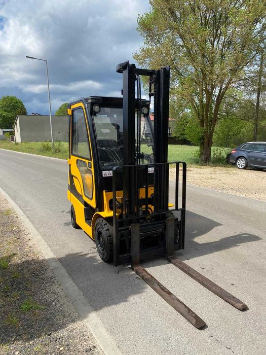 Wózek widłowy YALE GDP20 diesel 2014 rok kabina