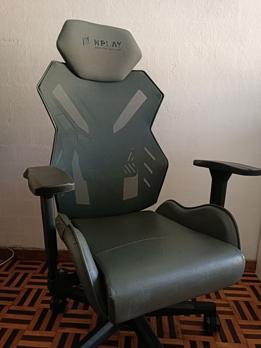Vendo cadeira gaming