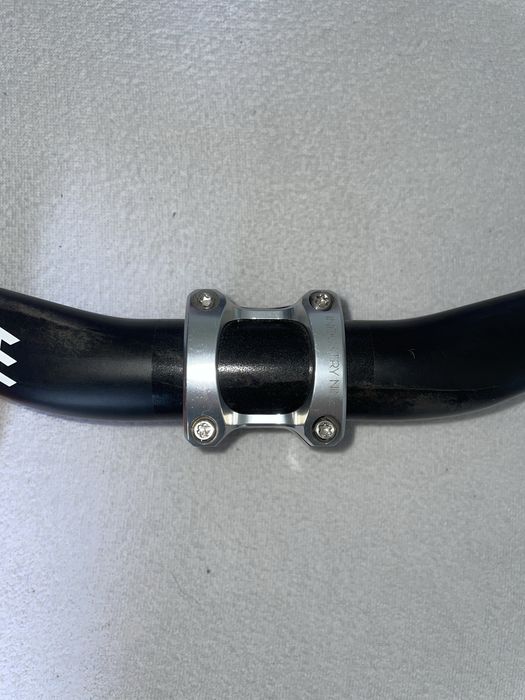 Kierownica title Karbon + mostek industry nine a35