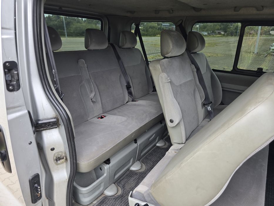 Opel Vivaro TOUR 8 osobowy