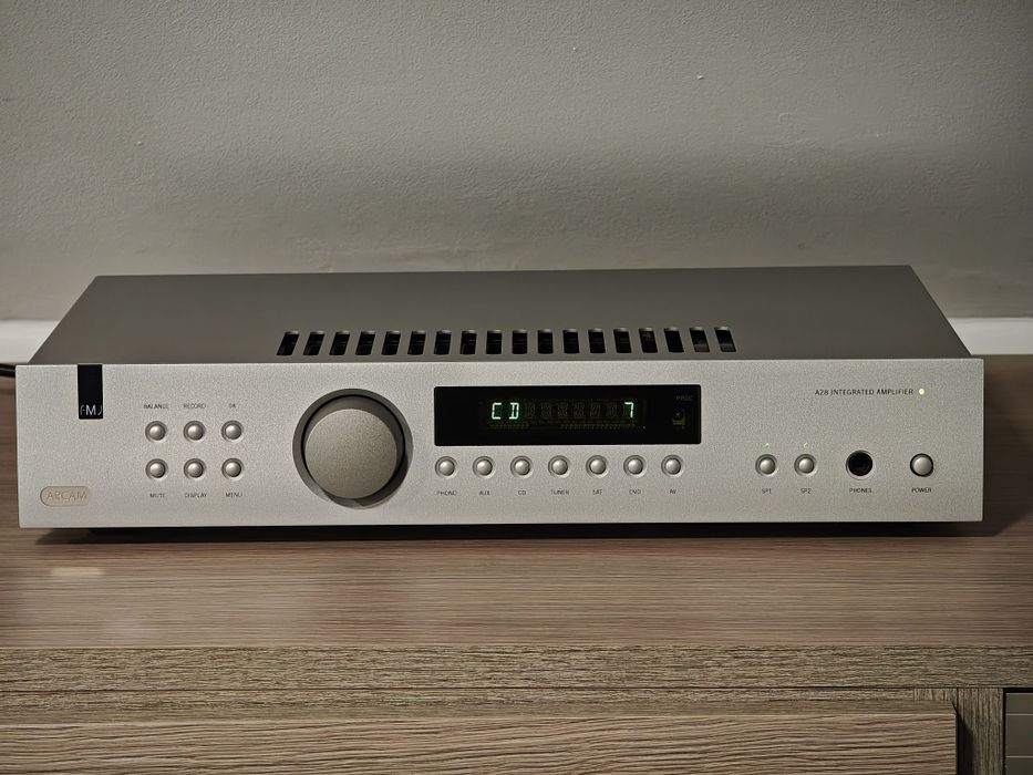 Wzmacniacz stereo ARCAM FMJ A28