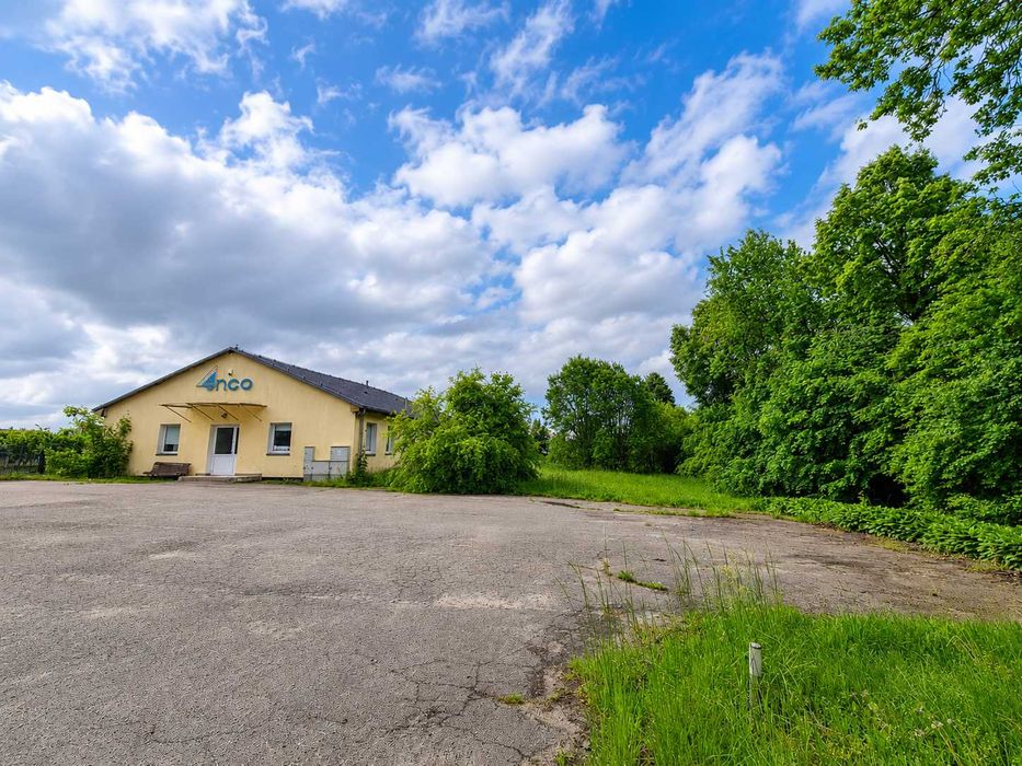 Hala przemysłowa/magazynowa z dużą działką !