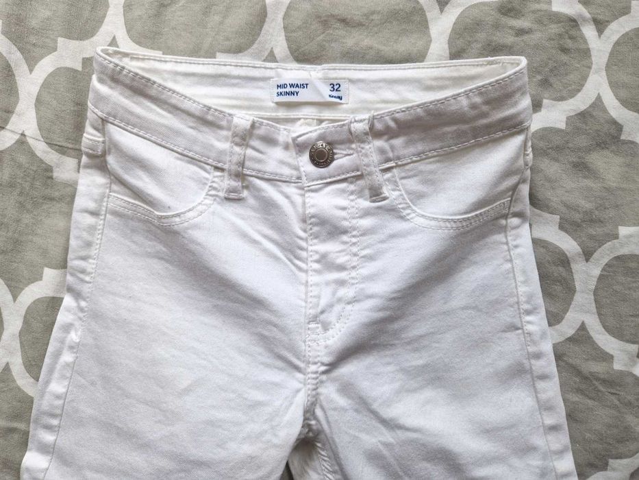 Spodnie białe Sinsay rozm 32