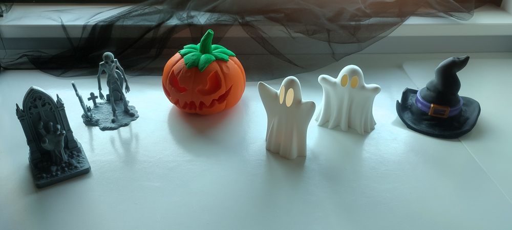 Conjunto de 2 Zombies de Halloween - NOVOS