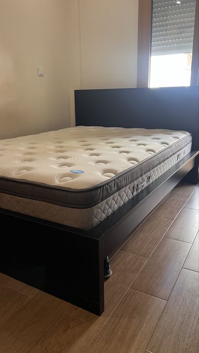 Cama + colchao 140x200 cm