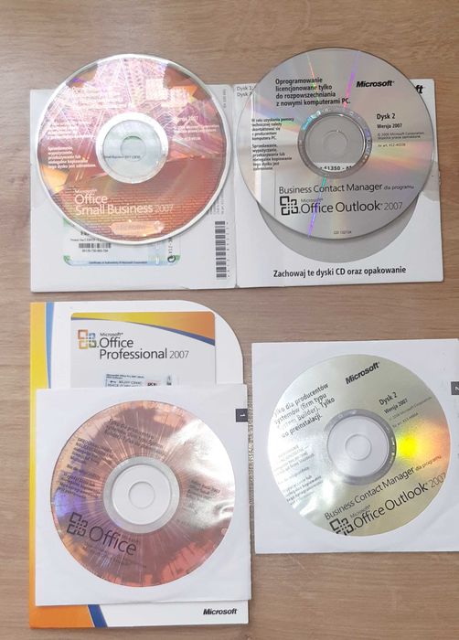 Windows 98, XP, 7, Office 2002, 2007, 2010 CD
