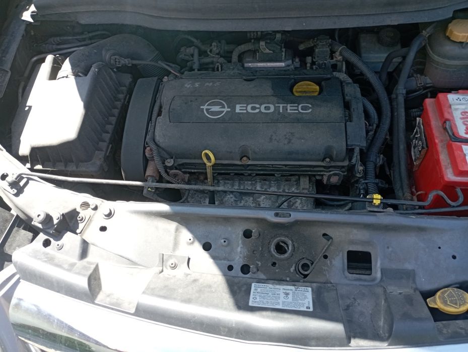 Opel Zafira 1.8 b
