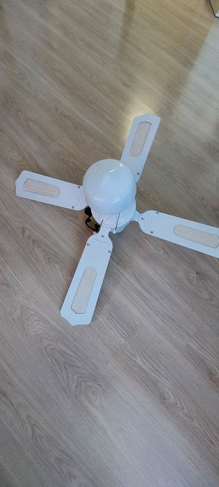 Wentylator sufitowy z oświetleniem