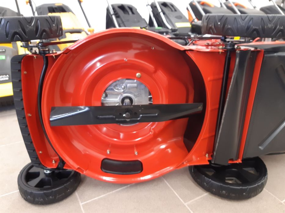 Kosiarka spalinowa do pchania WORLD GRL460P LONCIN 166 cm3 4,5KM 45cm