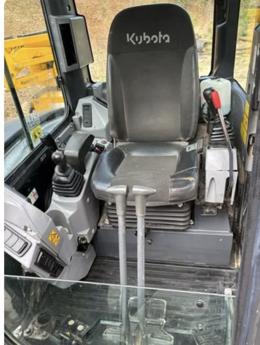 Mini giratoria kubota u 48