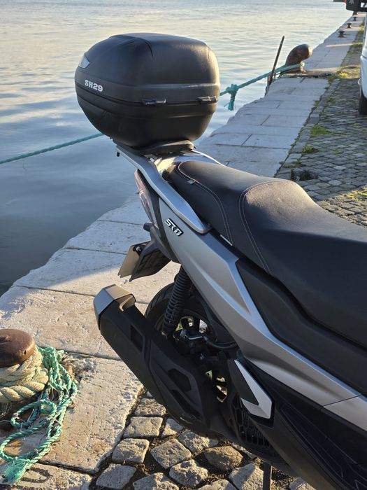 VOGE SR1 125 Como nova