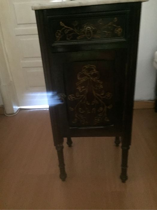 Mobilia de Quarto Antiga Solteiro