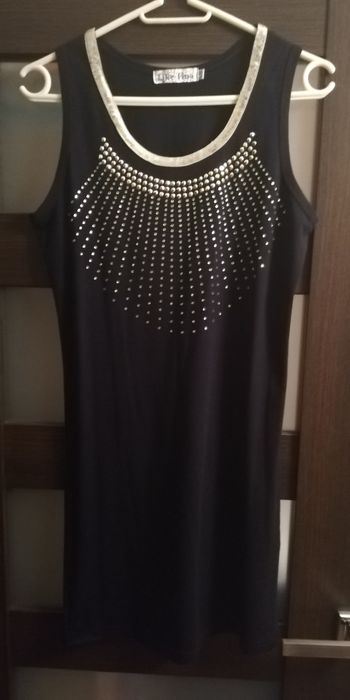 Sukienki r. S i M tanio