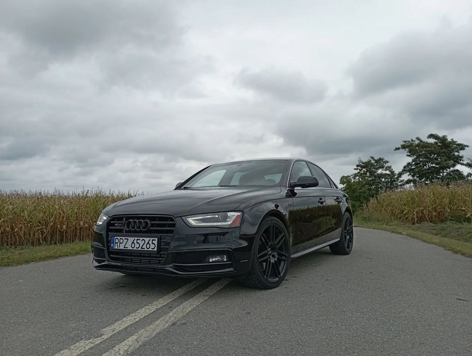 Audi A4Limousine