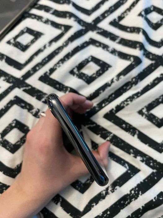 iPhone X 256GB czarny
