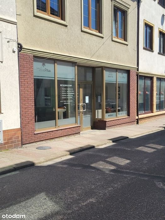 Lokal użytkowy . Centrum miasta Darłowo-starówka.Możliwosc sprzedaży.
