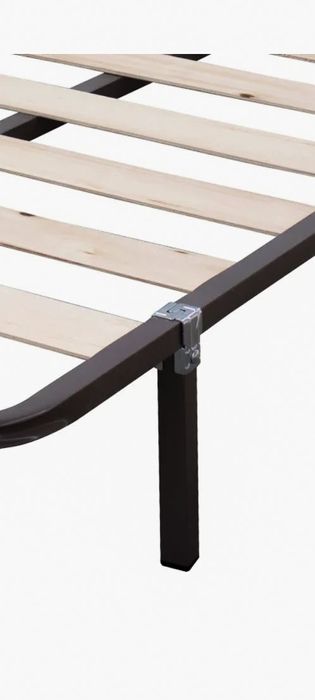 Estrado Mindol  para cama de casal. Com os pés vira cama.